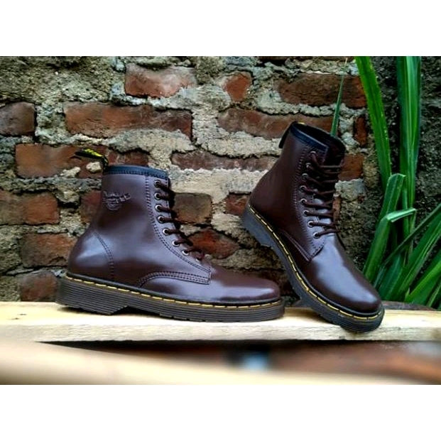 Botas Dr. Martens Dokmart 8 agujeros G'S Store